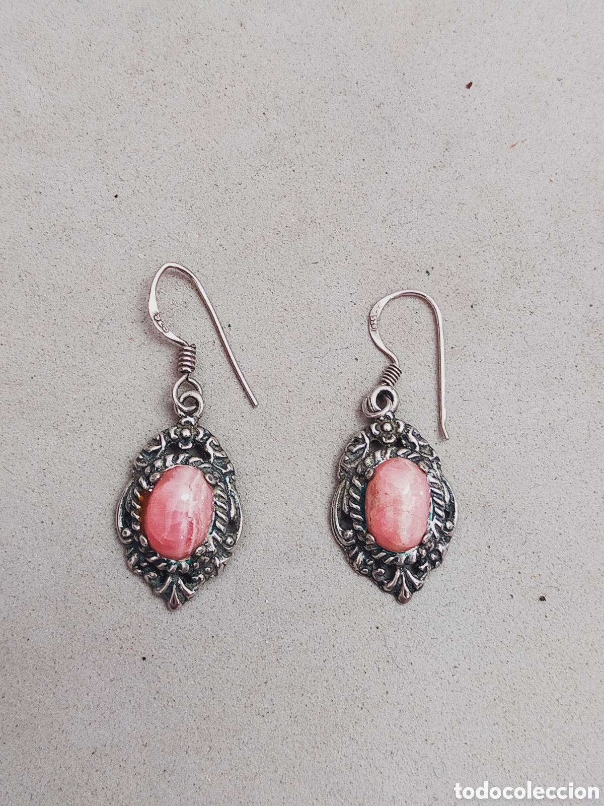 Schmuck: PENDIENTES DE PLATA Y PIEDRA ROSA.