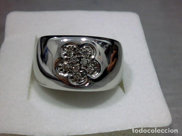 Joyeria: anillo flor de diamantes oro 18 kts - Foto 1
