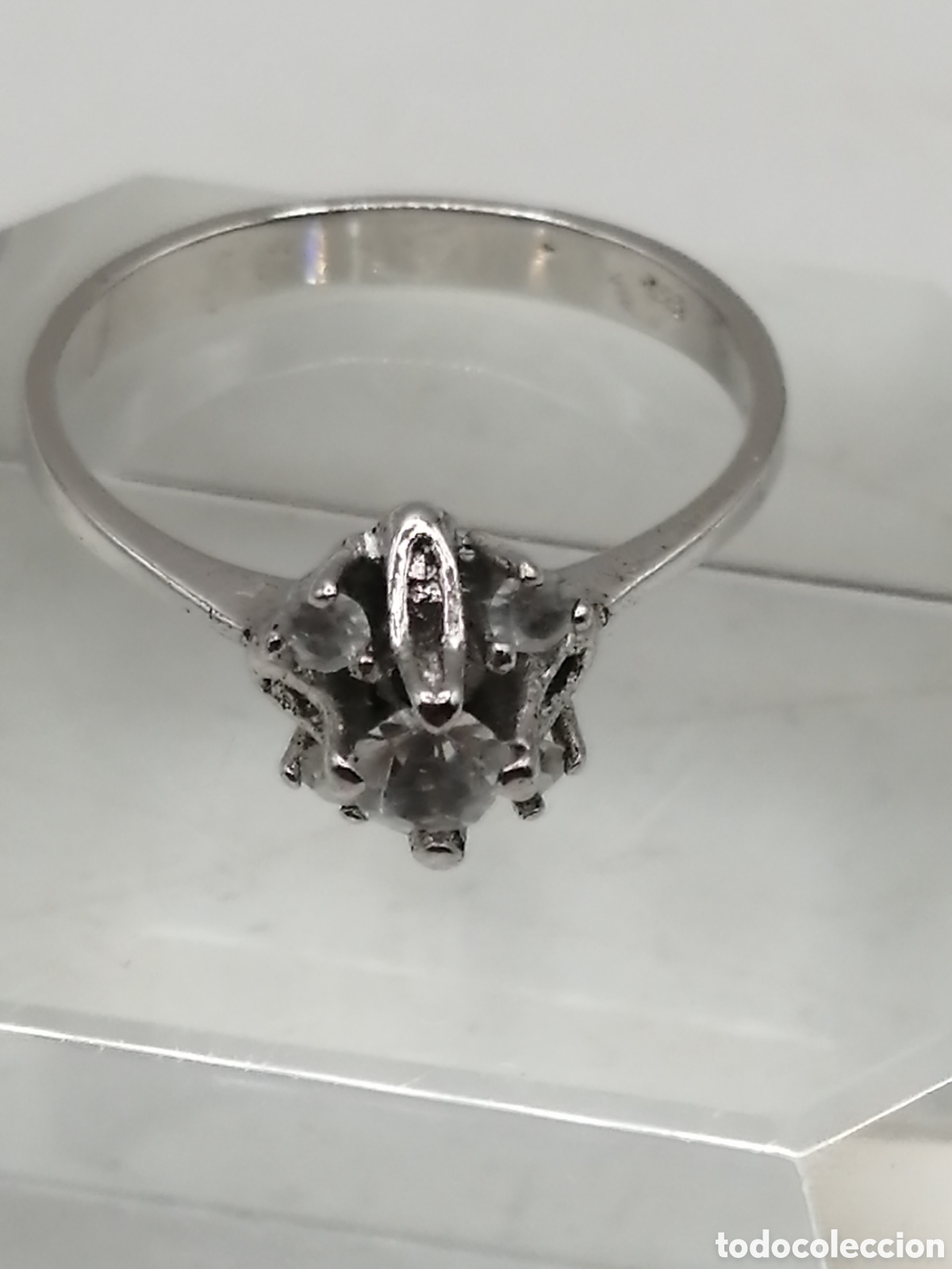 Joyeria: Anillo de compromiso y pedrer&iacute;a - Foto 2