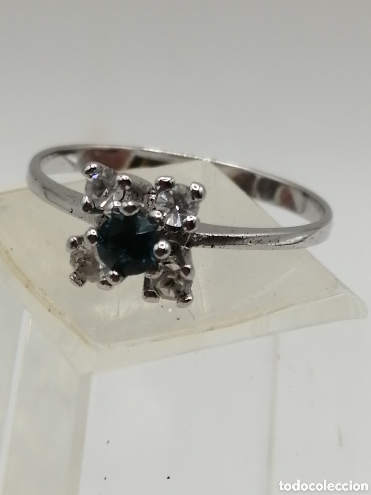 Joyeria: Anillo de compromiso plata y pedrer&iacute;a - Foto 3