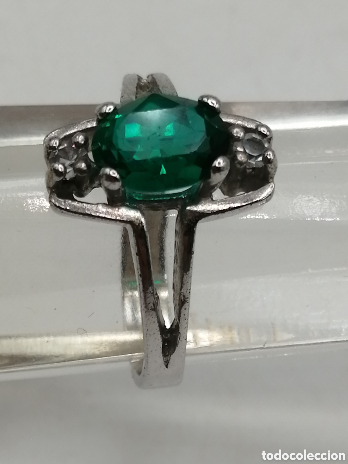 Joyeria: Anillo de compromiso plata y pedrer&iacute;a - Foto 1