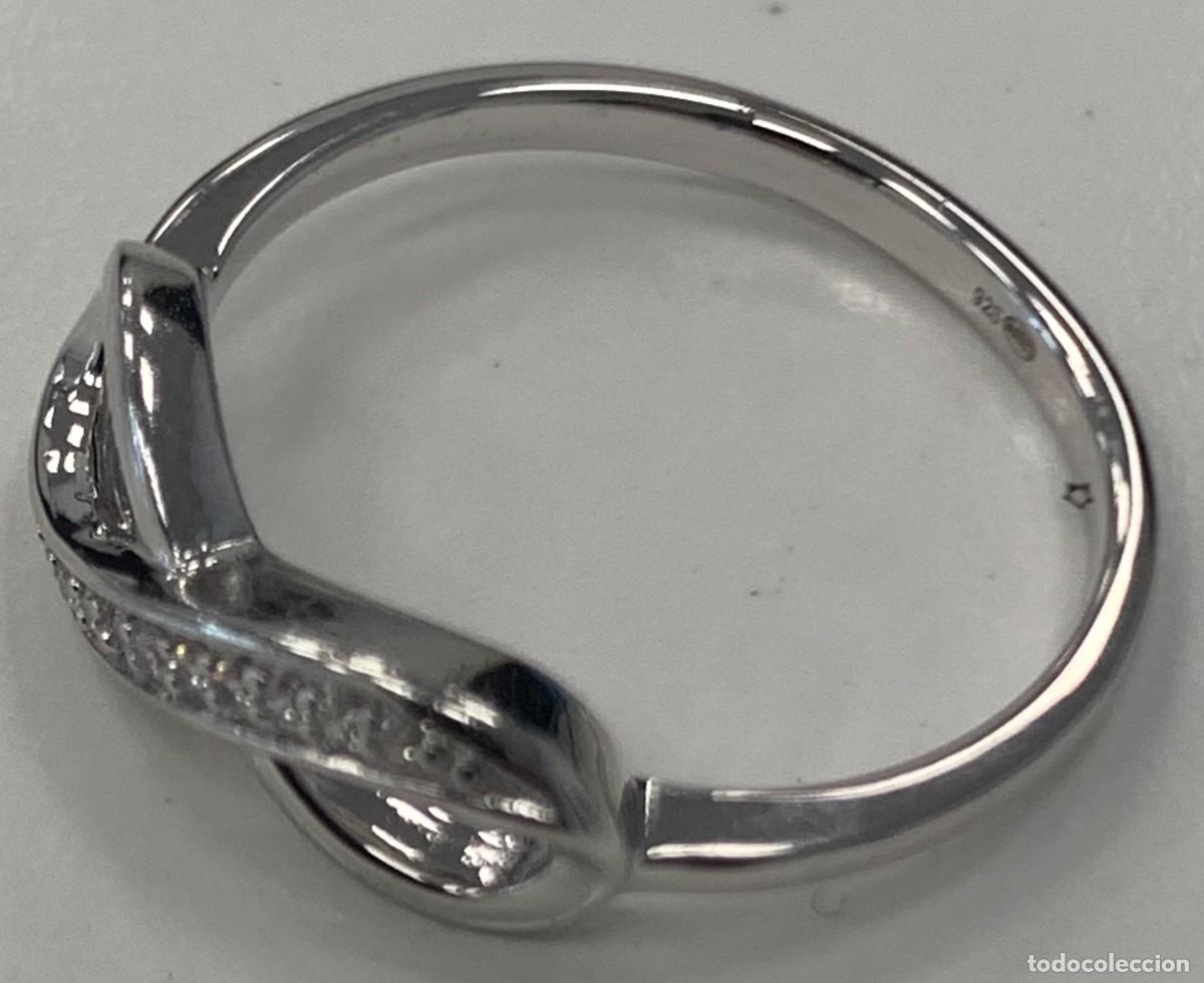 Joyeria: Sortija de plata y circonitas - Foto 3