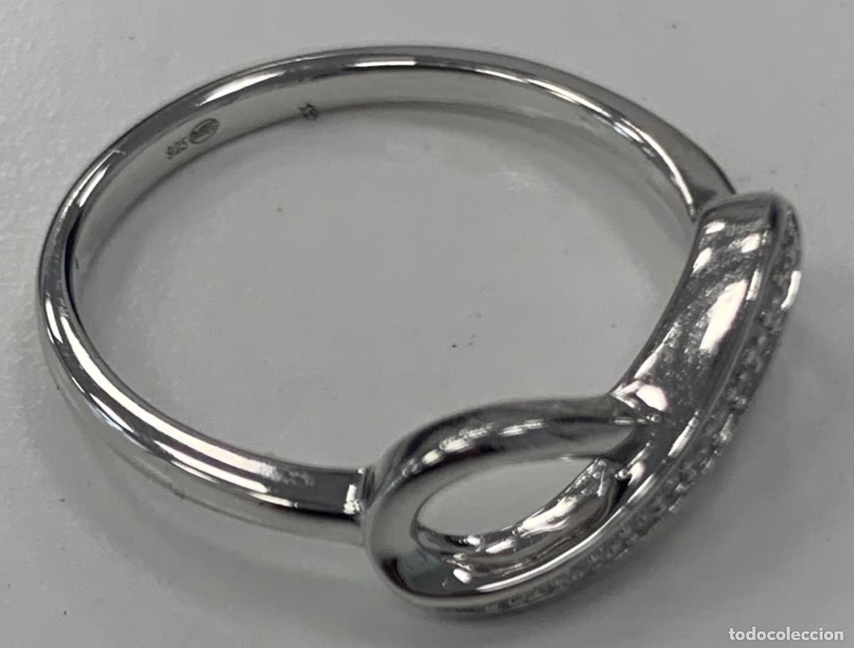 Joyeria: Sortija de plata y circonitas - Foto 4