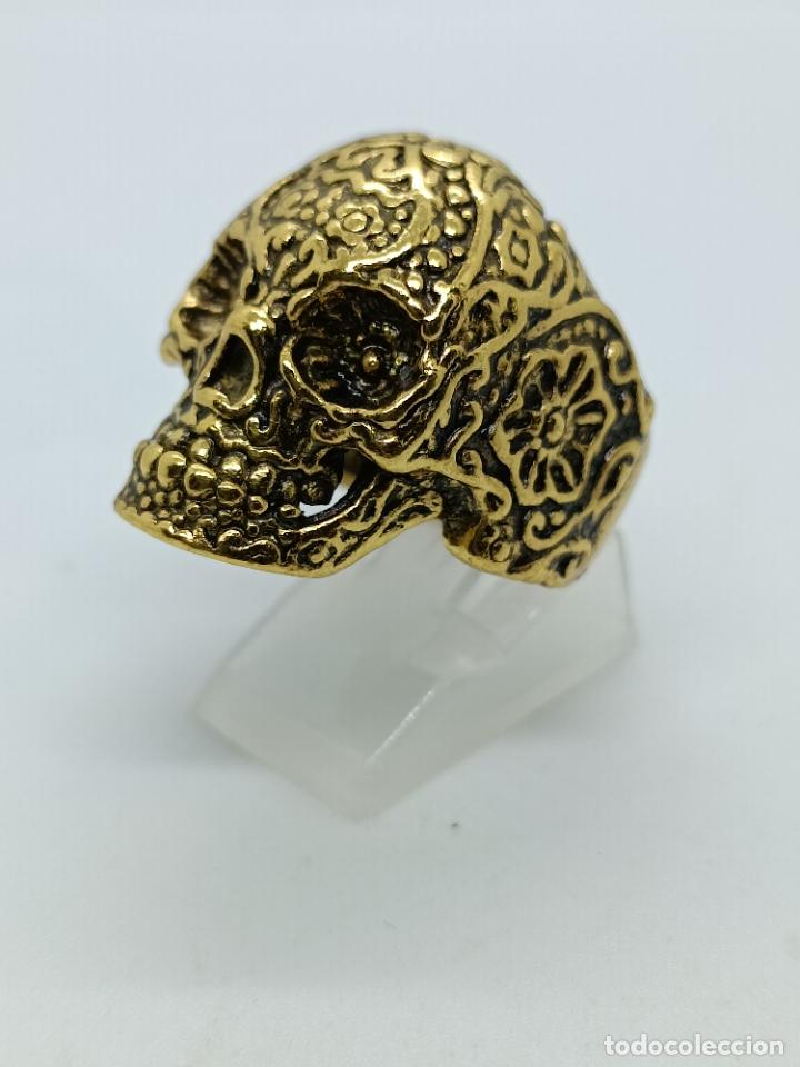 Joyeria: 0riginal anillo con forma de calavera y p&aacute;tina de bronce. - Foto 3