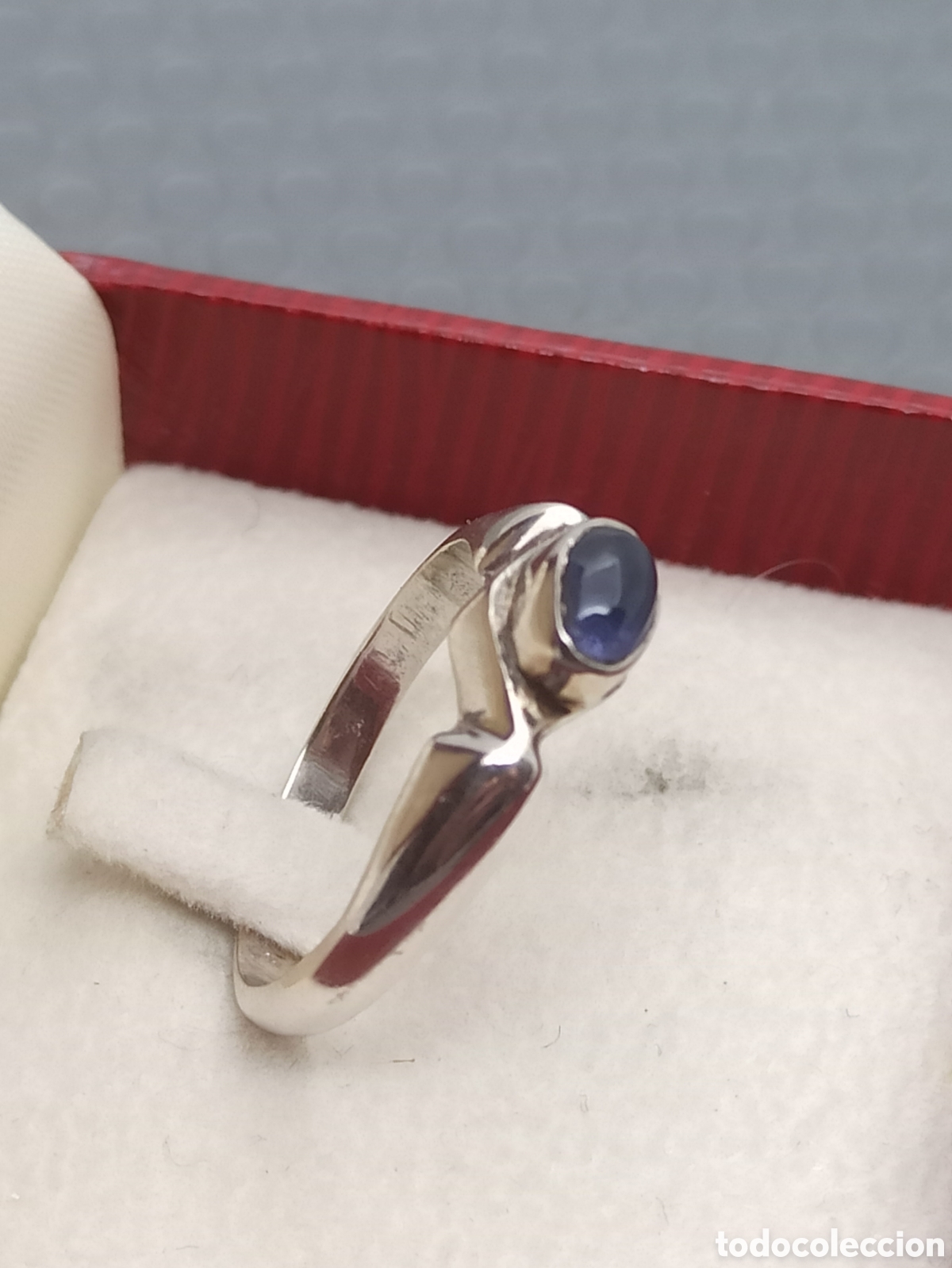 Joyeria: Anillo en Plata de Ley 925 y piedra azul - Foto 1