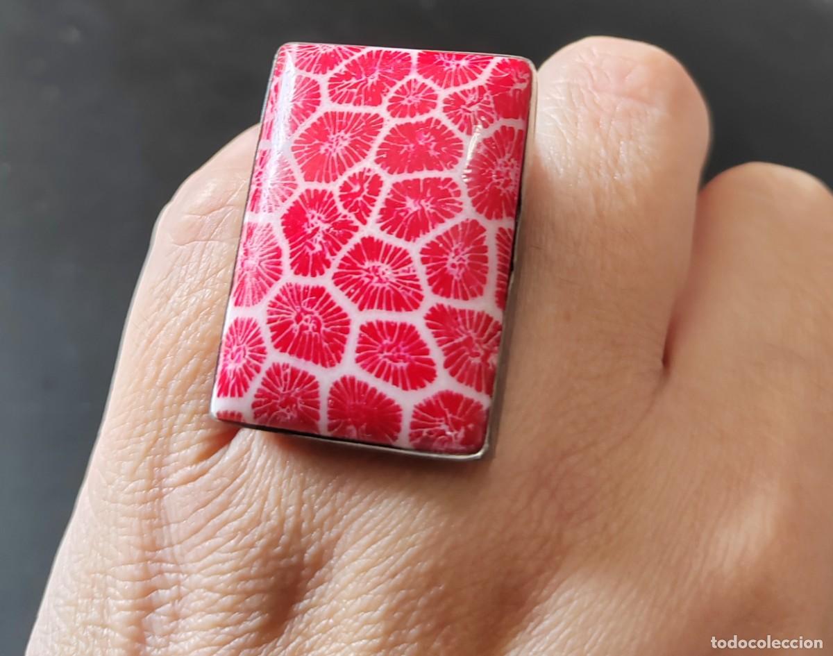 Joyeria: Gran anillo en Plata de Ley y Coral Esponja - Foto 1