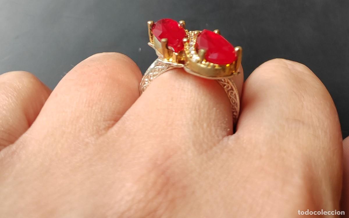 Joyeria: Anillo en Plata de Ley 925, Circonitas y Rub&iacute;es - Foto 4