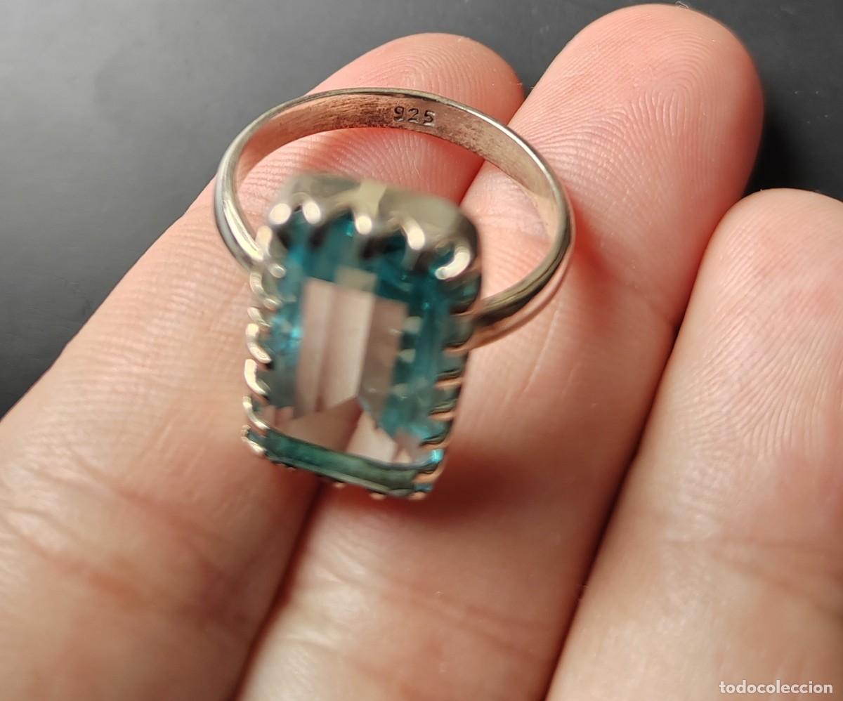 Joyeria: Anillo en Plata de Ley con un gran Topacio - Foto 4