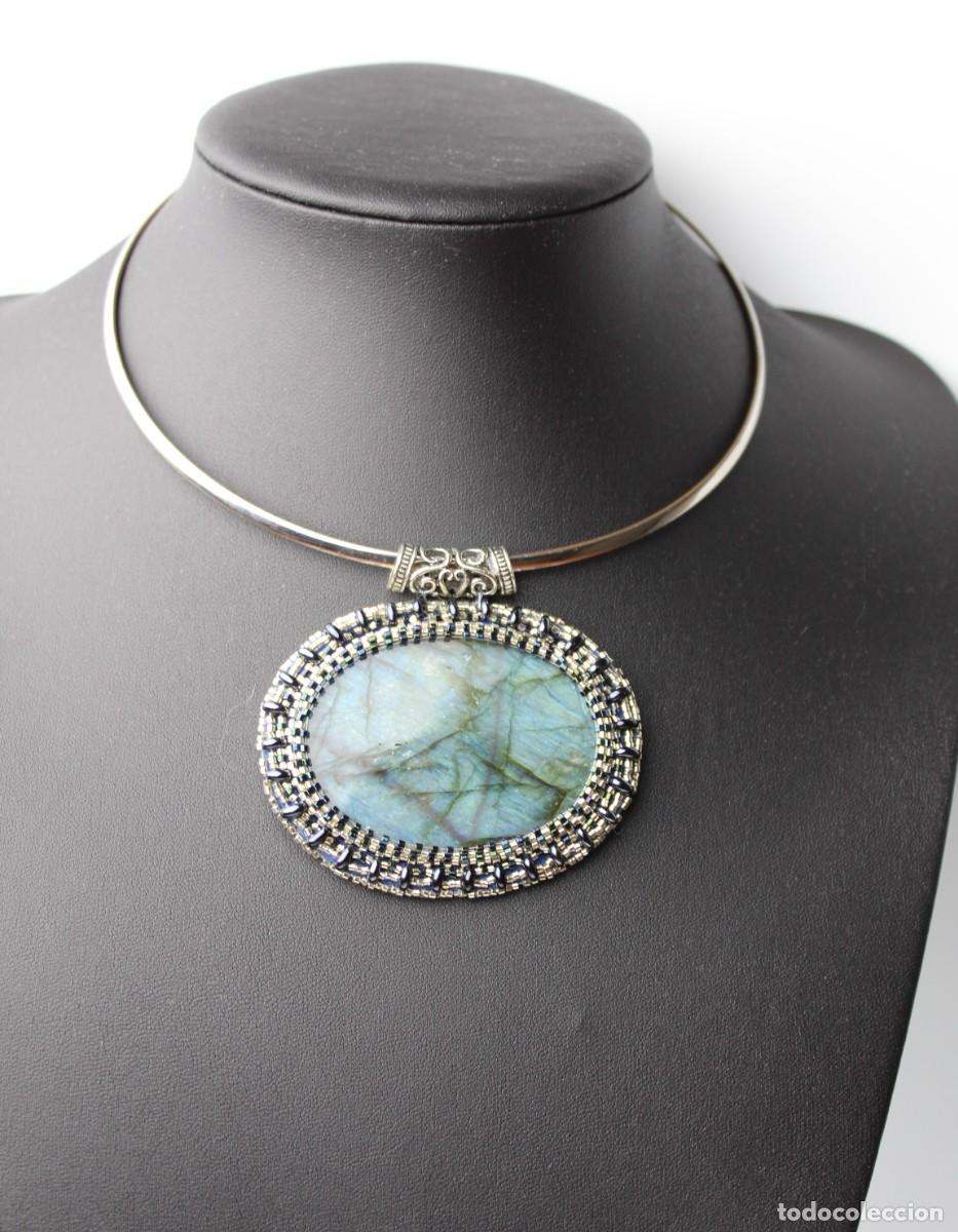 Jewelry: gargantilla collar colgante con cabujon de labradorita ovalado