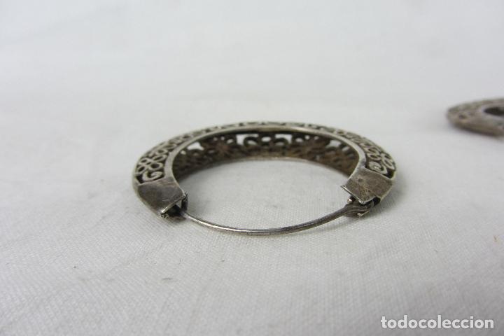 Joyeria: Pendientes de aro de plata de ley siglo XX - Foto 4