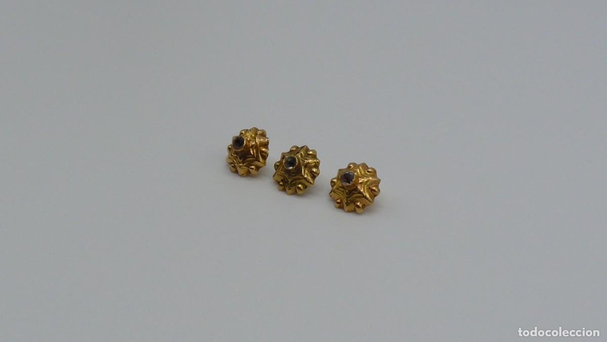 Joyeria: 3 BOTONES MALLORQUINES EN ORO DE 18 KTLS Ca.1900 . - Foto 3
