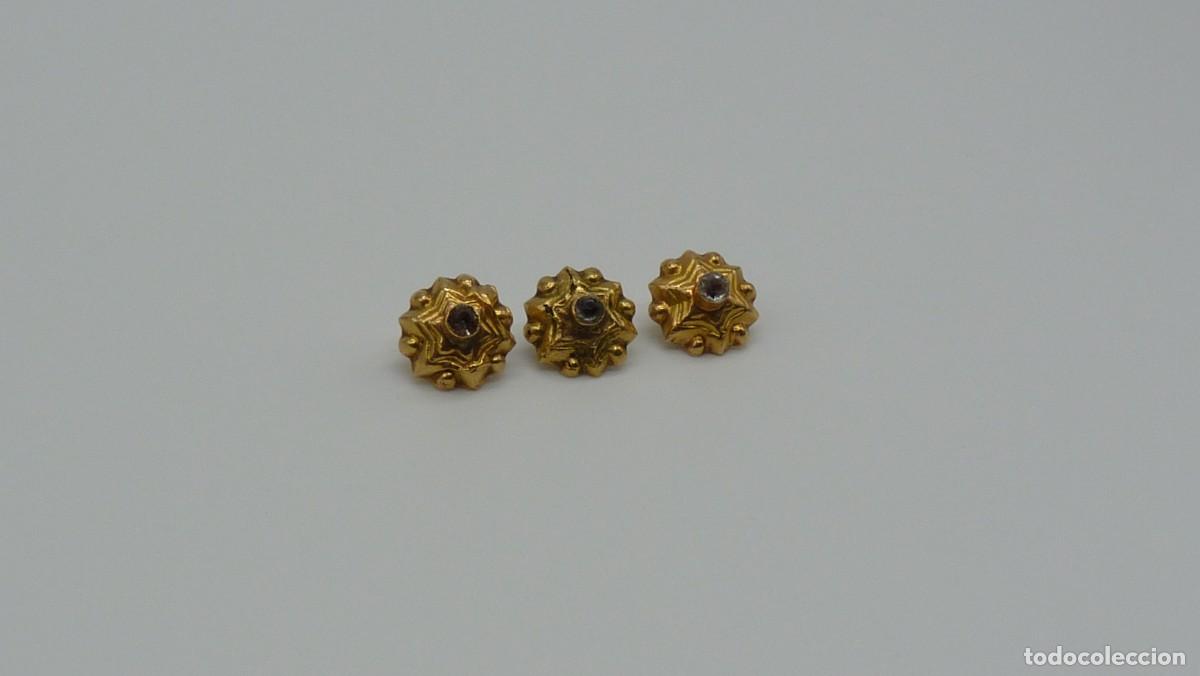 Joyeria: 3 BOTONES MALLORQUINES EN ORO DE 18 KTLS Ca.1900 . - Foto 4