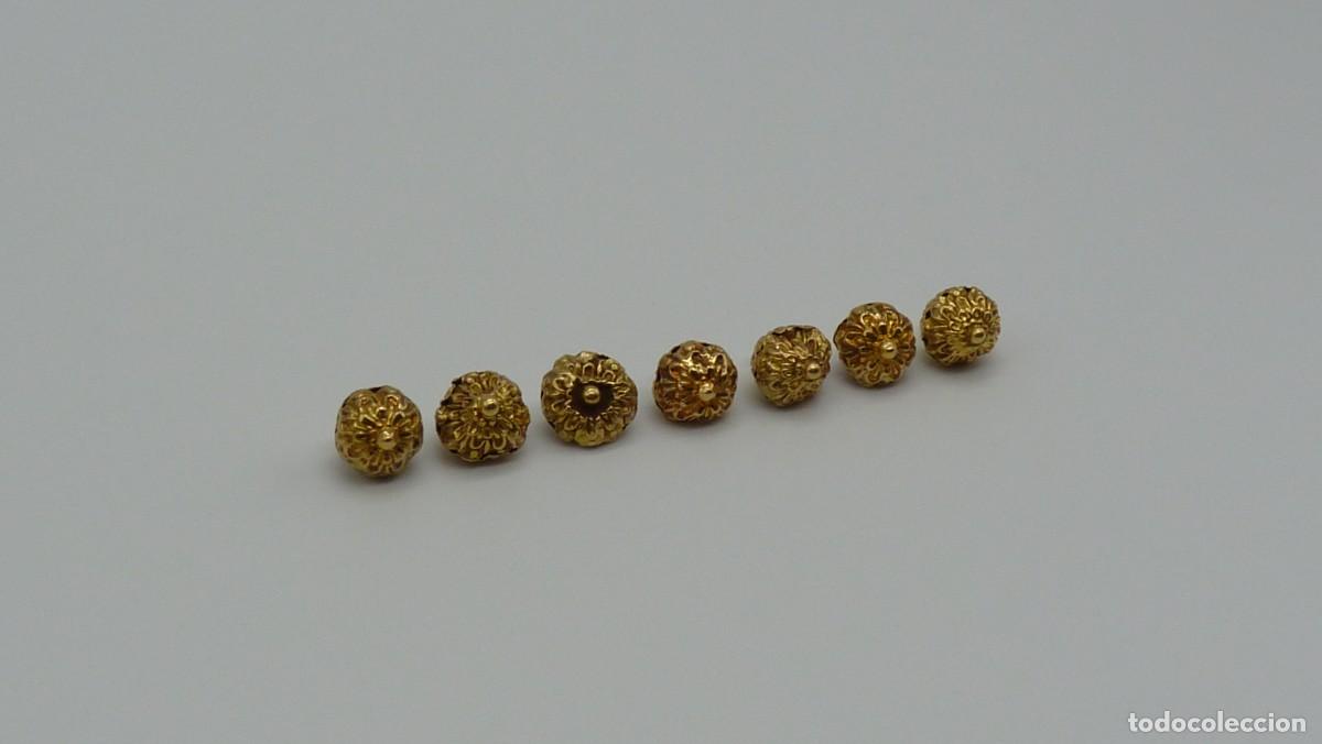 Joyeria: 7 BOTONES MALLORQUINES EN ORO DE 18 KTLS Ca.1900 . - Foto 4