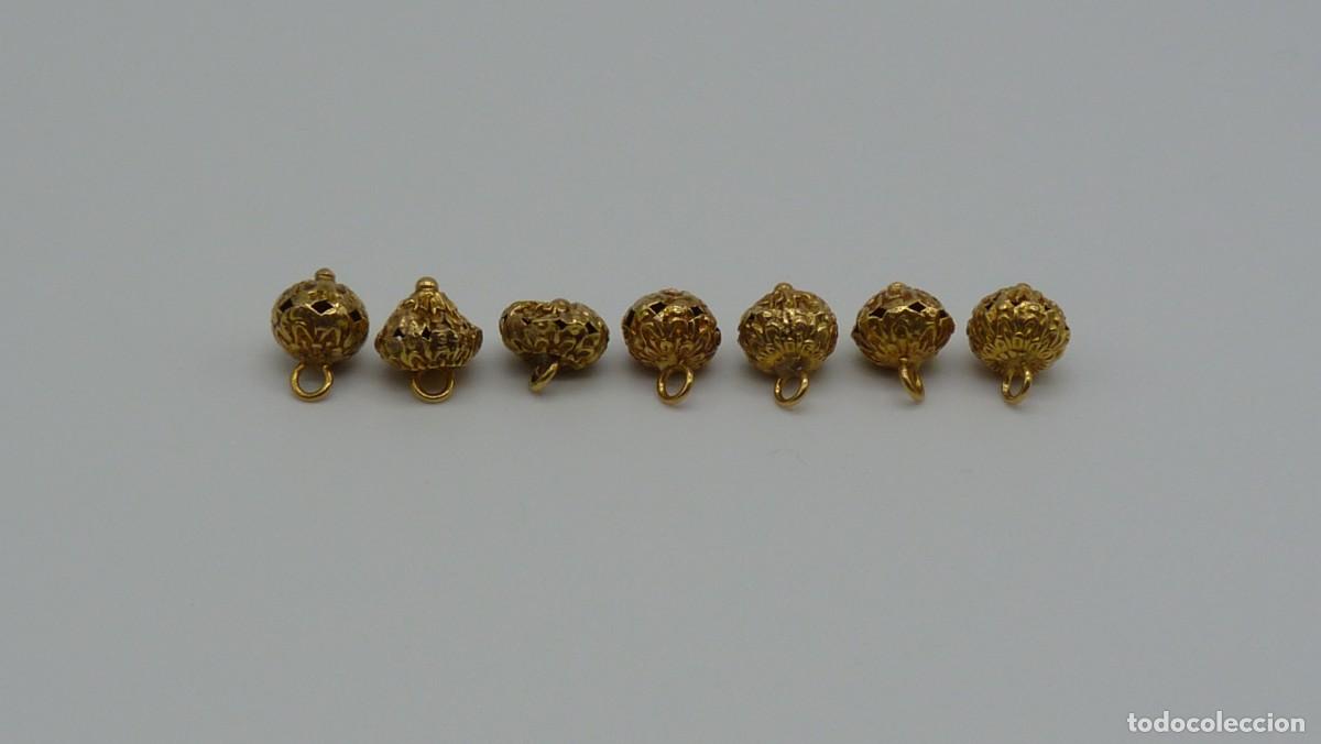 Joyeria: 7 BOTONES MALLORQUINES EN ORO DE 18 KTLS Ca.1900 . - Foto 6