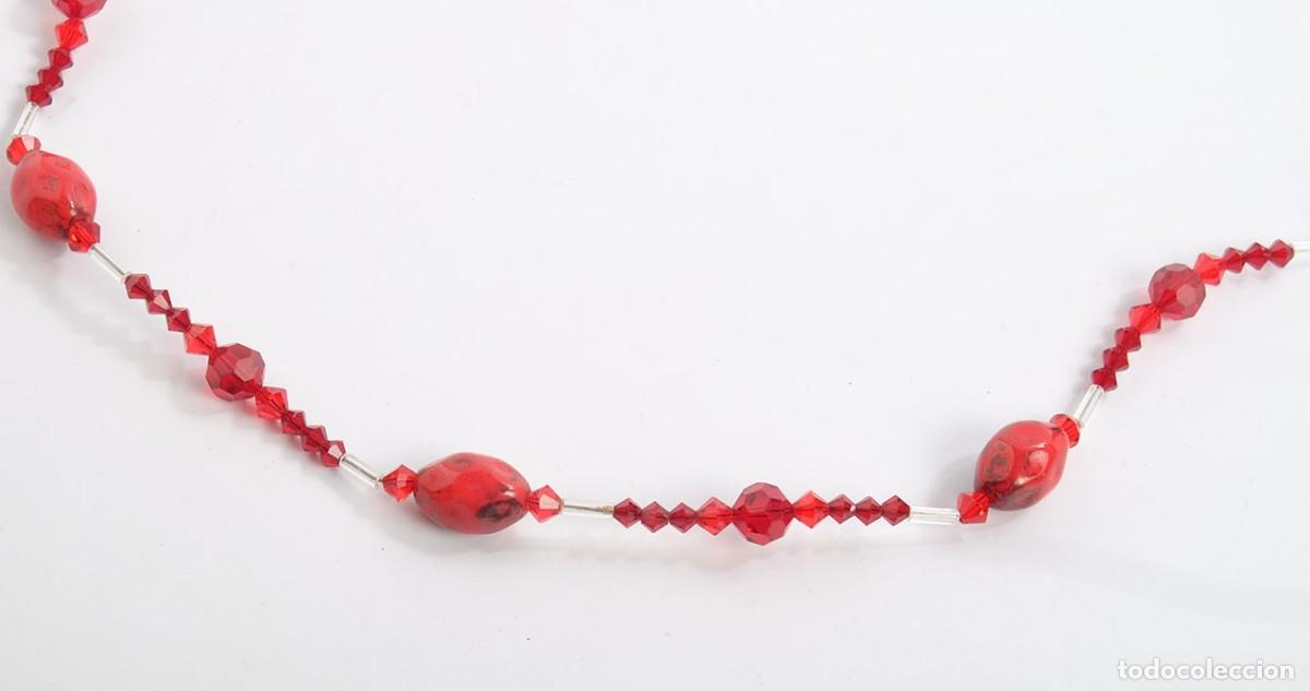 Joyeria: Collar largo con abalorios rojos - Foto 2