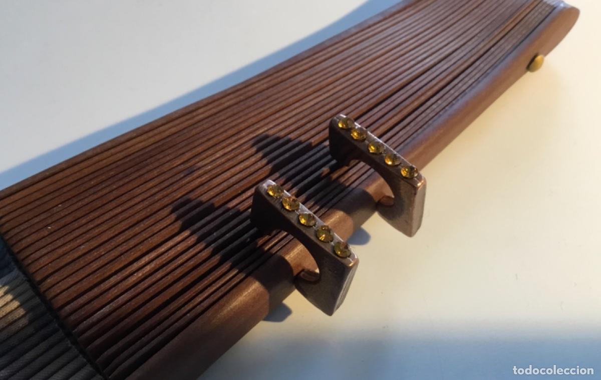 Joyeria: PENDIENTES DE ARGOLLA CUADRADA CON CRISTAL AMBAR - Foto 5