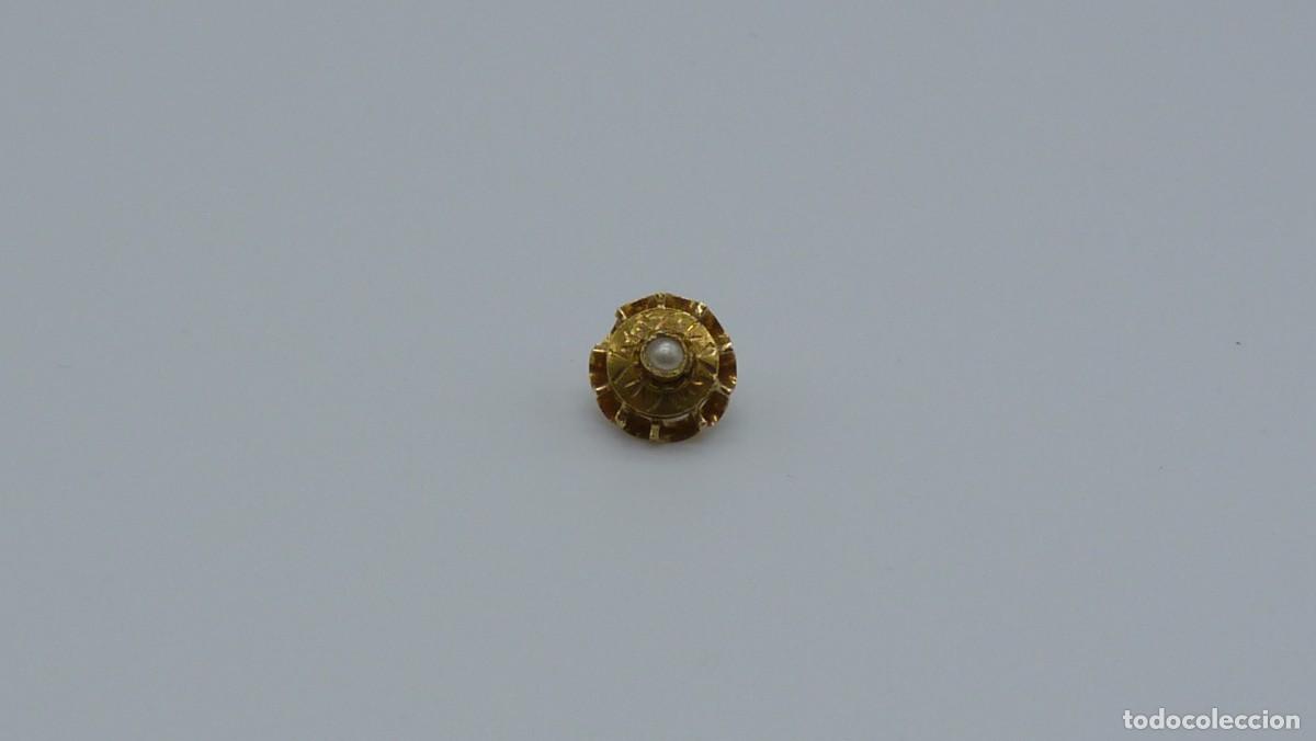 Joyeria: BOT&Oacute;N MALLORQU&Iacute;N EN ORO DE 18 KTLS Ca.1900 . - Foto 2