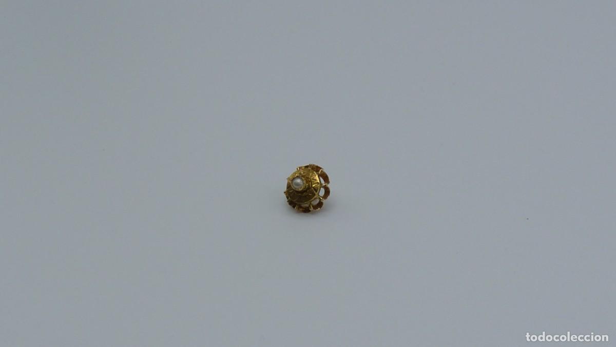 Joyeria: BOT&Oacute;N MALLORQU&Iacute;N EN ORO DE 18 KTLS Ca.1900 . - Foto 3