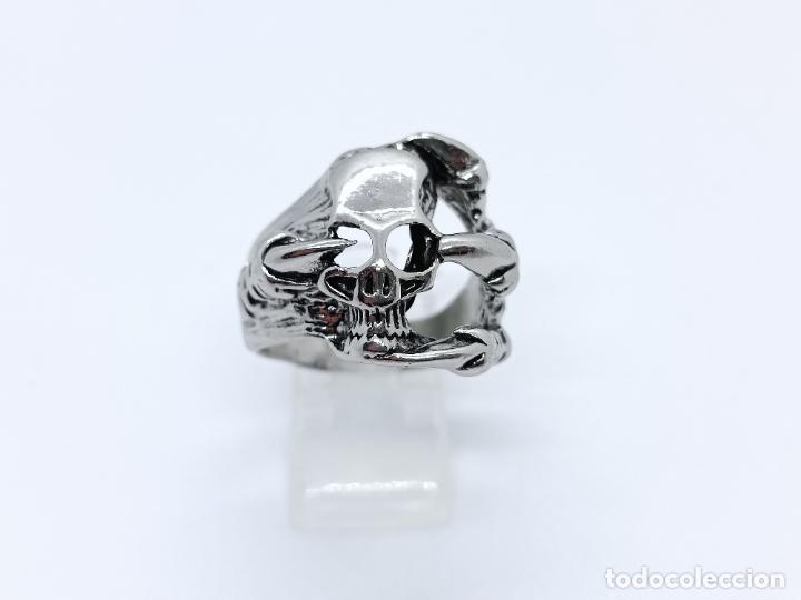 Joyeria: Precioso anillo de estilo grotesco con calaveras - Foto 6