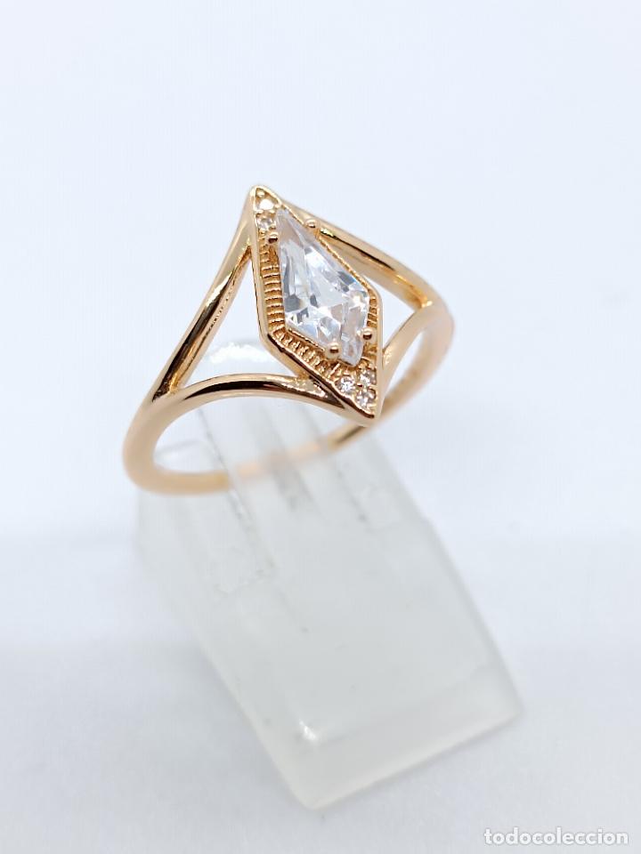 Joyeria: Sofisticado anillo en oro de 14 quilates con cuarzo tallado engastado - Foto 2