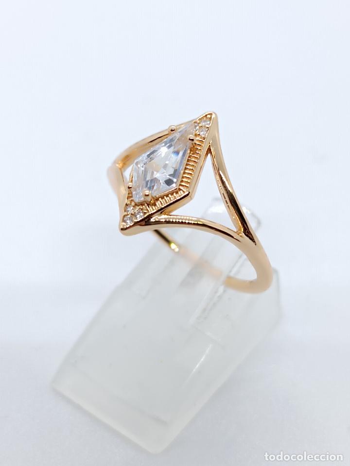 Joyeria: Sofisticado anillo en oro de 14 quilates con cuarzo tallado engastado - Foto 1