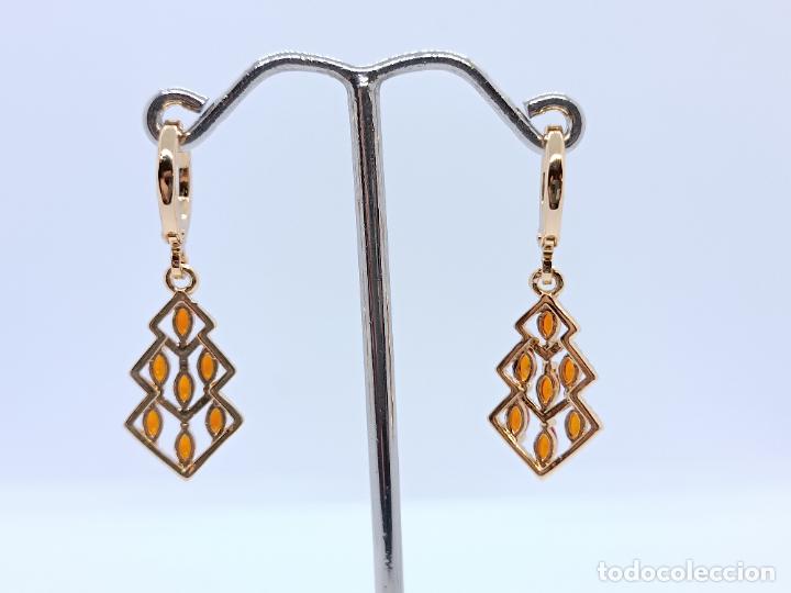 Joyeria: Pendientes largos chapado en oro amarillo de 14k con granates - Foto 4