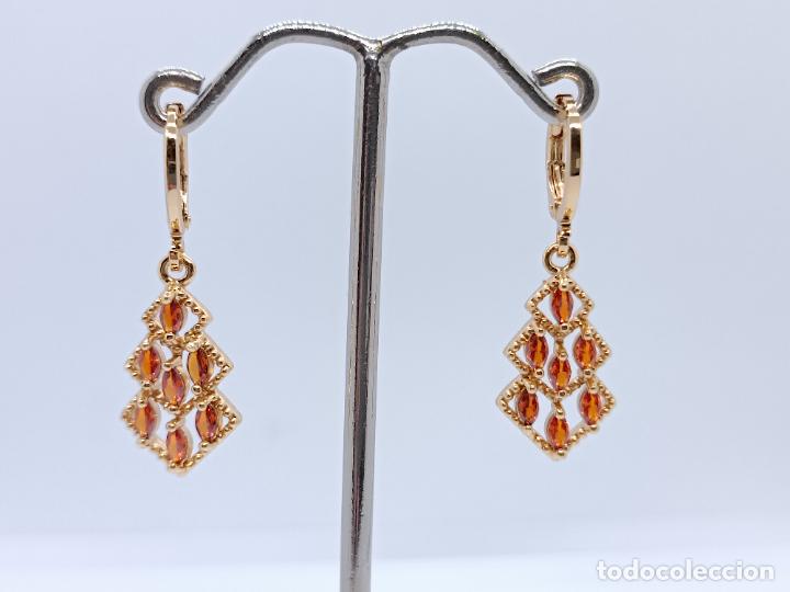 Joyeria: Pendientes largos chapado en oro amarillo de 14k con granates - Foto 1