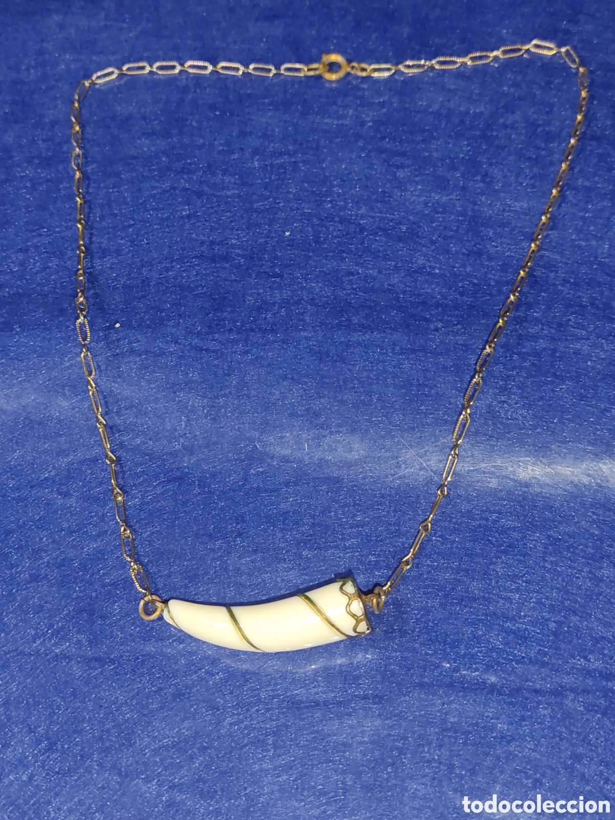 Joyeria: Collar con colmillo de resina, vintage. - Foto 5