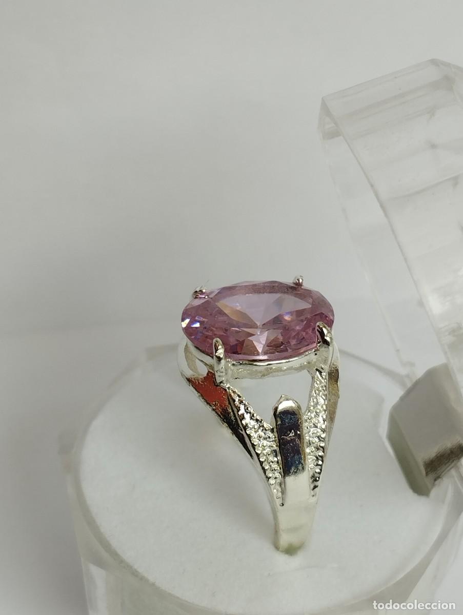 Joyeria: Anillo de dise&ntilde;o con cristal corte ovalado - Foto 2