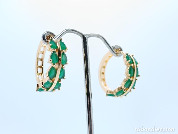 Joyeria: Magn&iacute;ficos pendientes en oro con esmeraldas - Foto 2