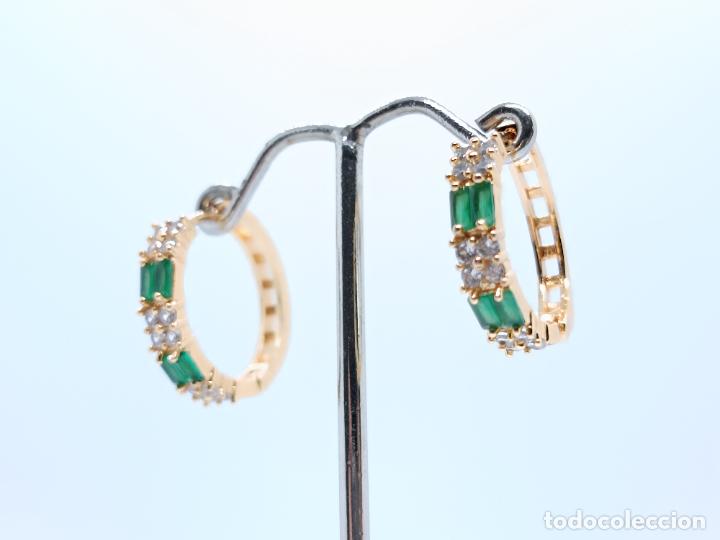 Joyeria: Pendientes en oro amarillo de 14k con esmeraldas - Foto 3