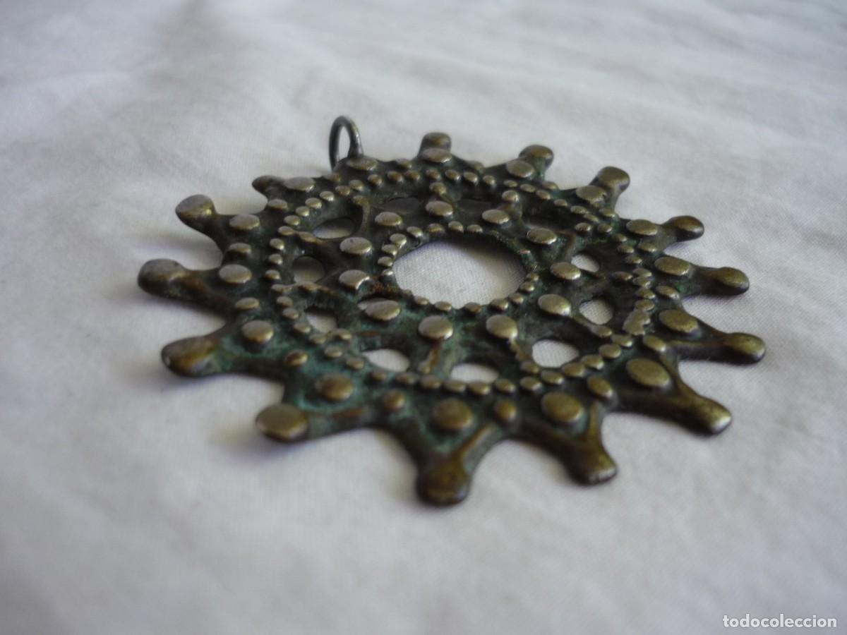 Joyeria: Antiguo colgante grande de plata - Foto 3