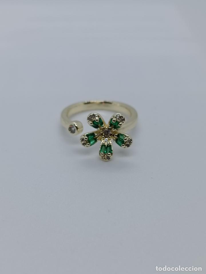 Joyeria: Elegante anillo en oro amarillo con esmeraldas - Foto 7