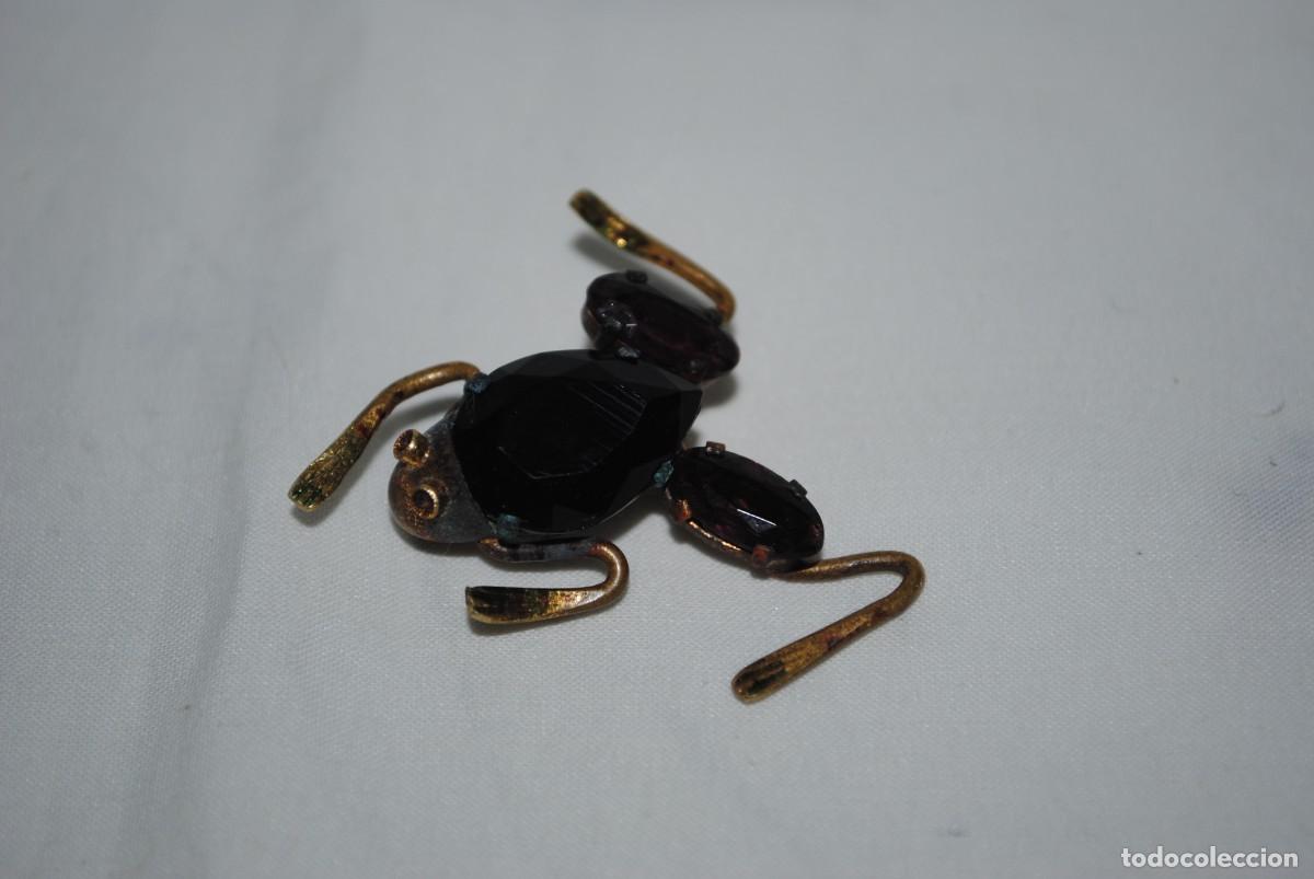 Joyeria: BROCHE ANTIGUO EN FORMA DE RANA . - Foto 2