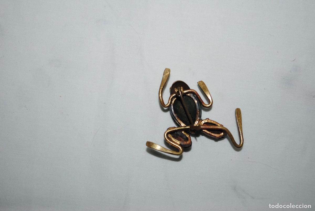 Joyeria: BROCHE ANTIGUO EN FORMA DE RANA . - Foto 3