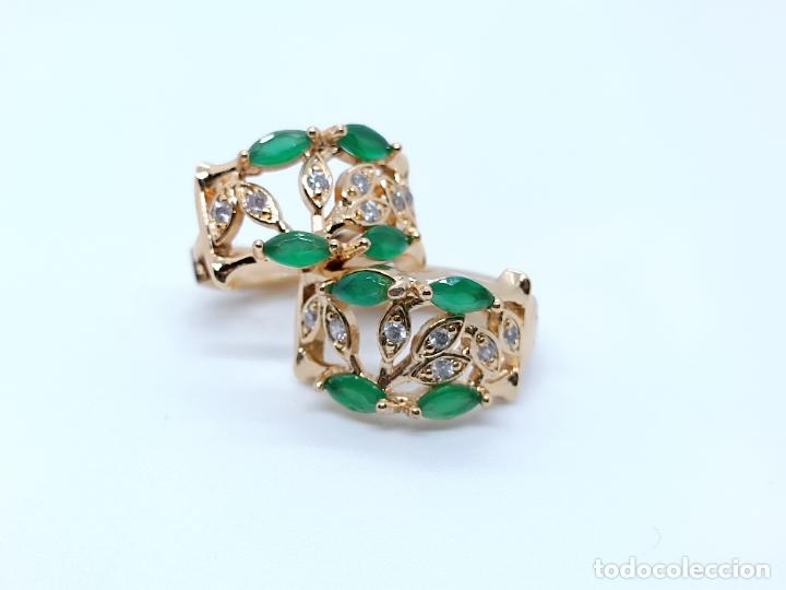 Joyeria: Preciosos pendientes en oro 14k con esmeraldas de estilo bamb&uacute; - Foto 3