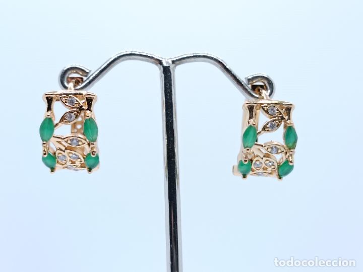Joyeria: Preciosos pendientes en oro 14k con esmeraldas de estilo bamb&uacute; - Foto 1