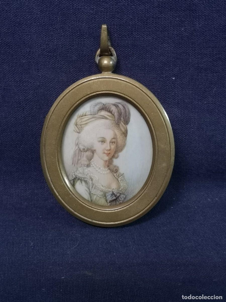 Joyeria: BROCHE EUROPEO CON MINIATURA - Foto 2