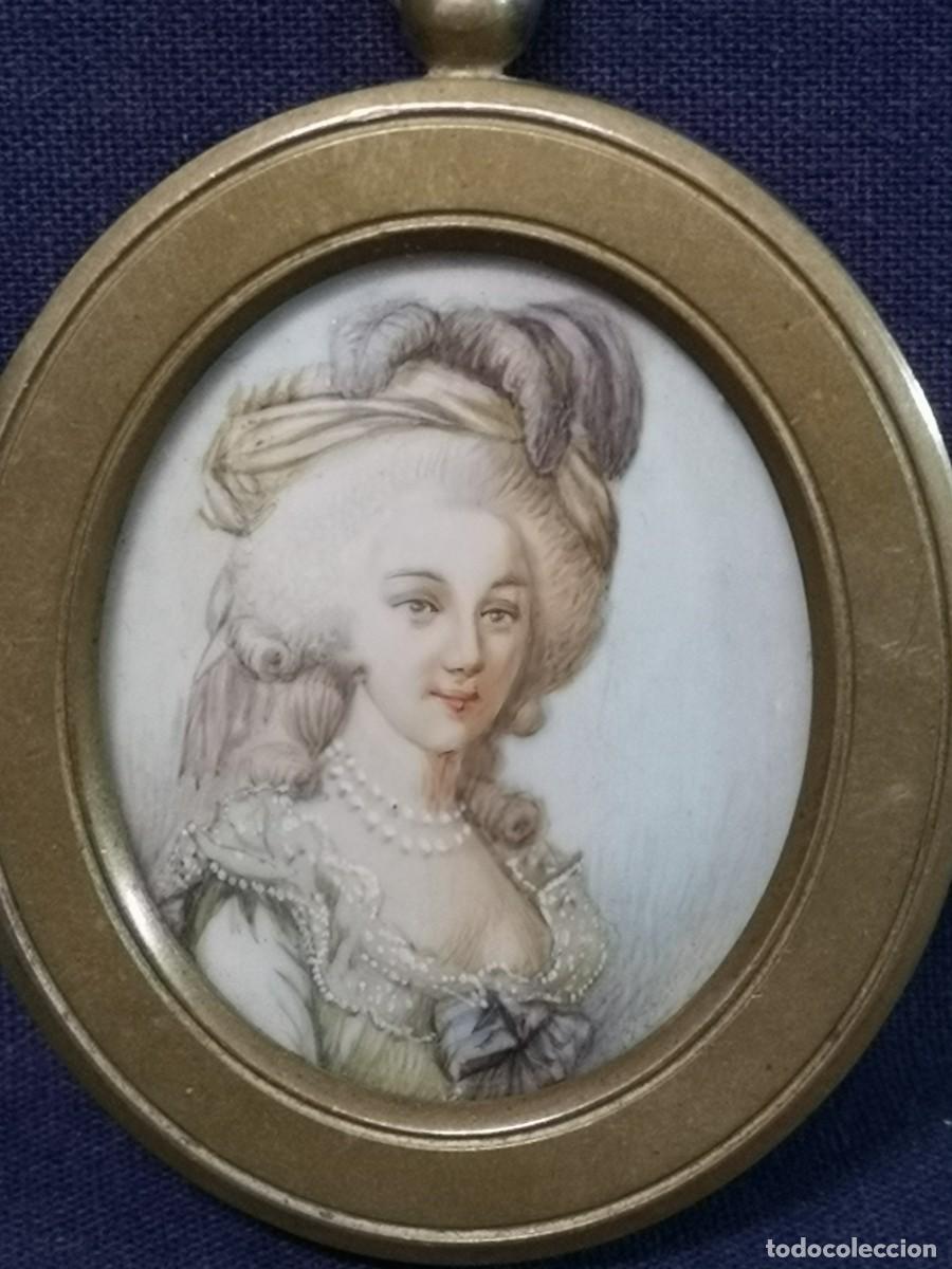 Joyeria: BROCHE EUROPEO CON MINIATURA - Foto 3
