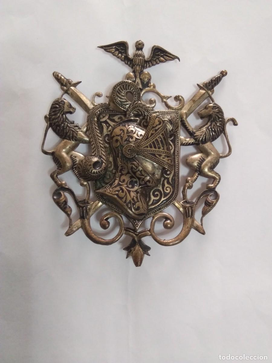 Joyeria: Antiguo broche en metal - Foto 1