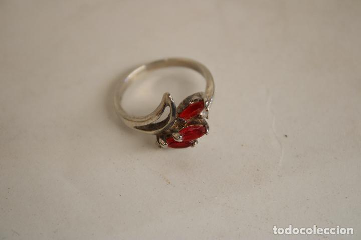 Joyeria: anillo plata 925 con piedras rojas - Foto 3