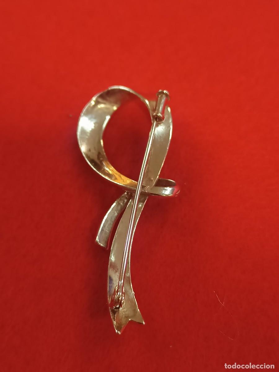 Joyeria: Broche en forma de lazo plata 925. REF-3789 - Foto 2
