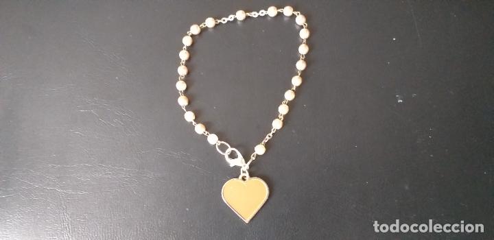 Joyeria: Pulsera. Con colgante corazon. Largo 21 cm - Foto 1