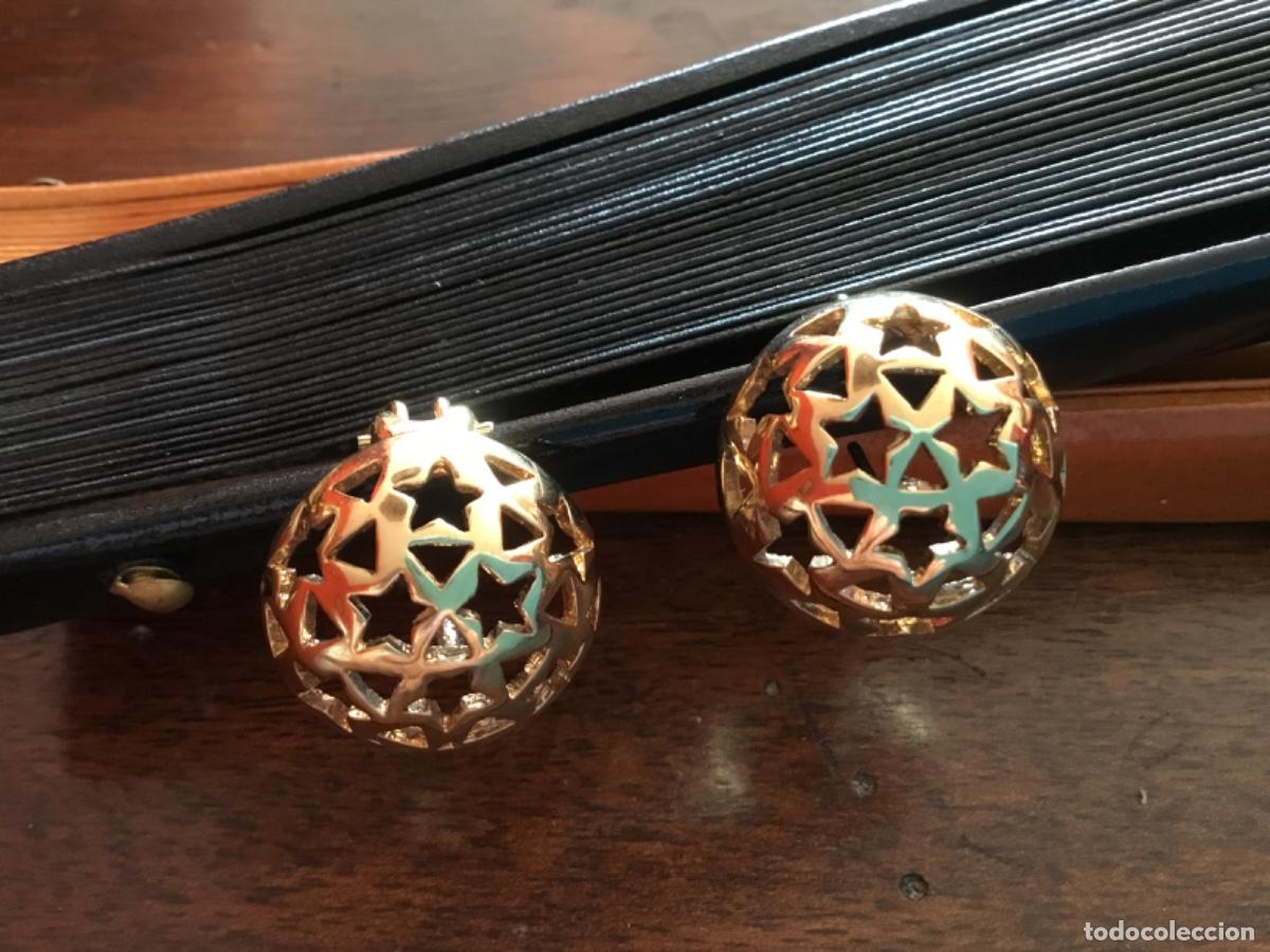 Joyeria: PENDIENTES CALADOS CON ESTRELLAS. CIERRE DE OMEGA - Foto 1