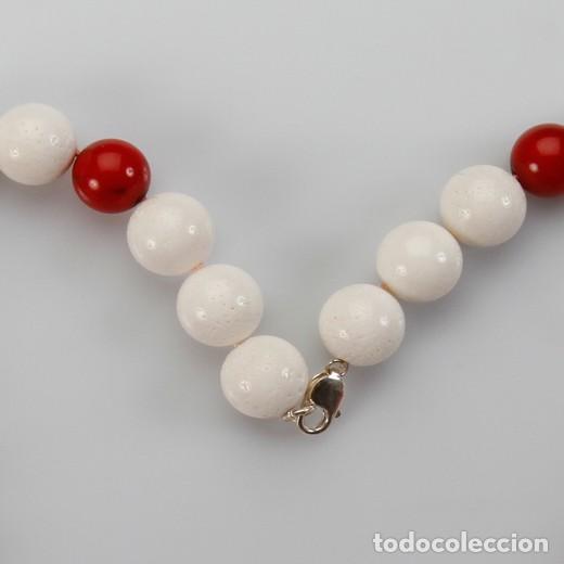 Joyeria: COLLAR DE MUJER DE CORAL Y PLATA - Foto 2
