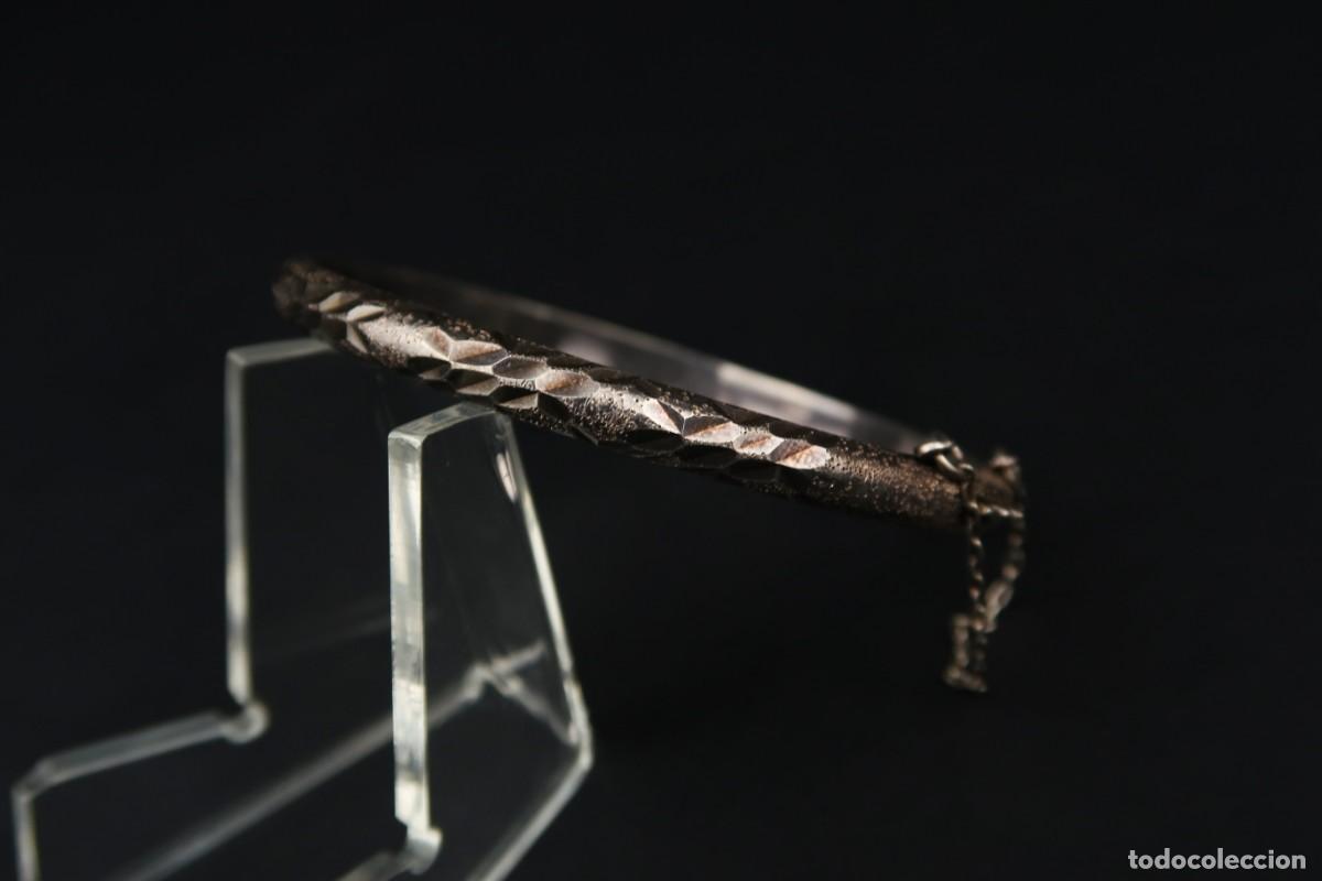 Joyeria: Antiguo Brazalete de Plata - Foto 3