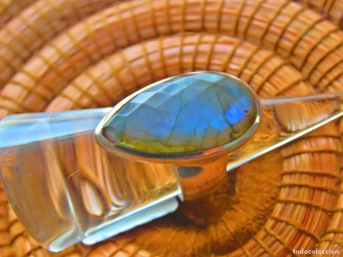 Joyeria: Anillo de plata con gema de Labradorita - Foto 2