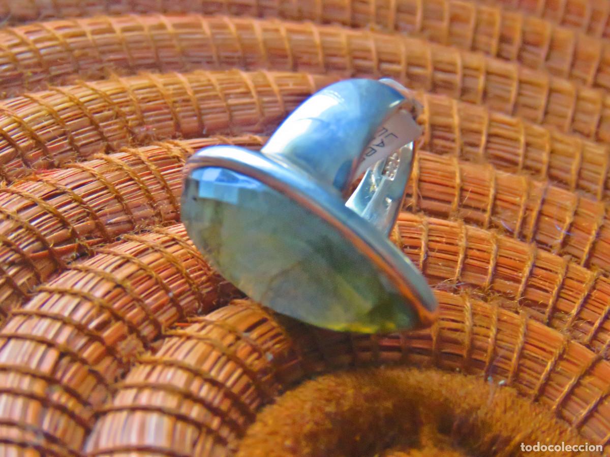 Joyeria: Anillo de plata con gema de Labradorita - Foto 4