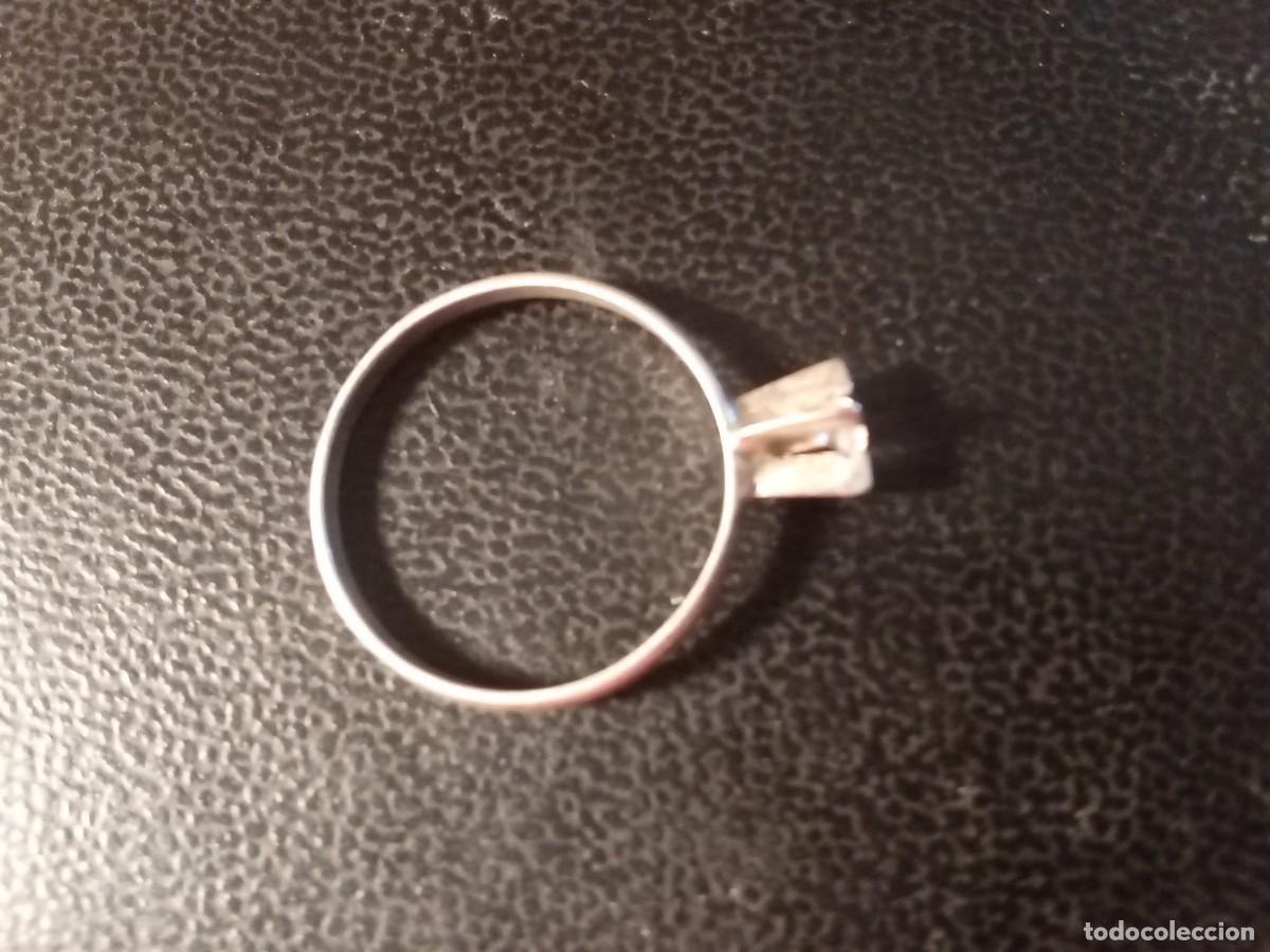 Joyeria: Anillo de plata con peque&ntilde;o brillante.Silver ring. - Foto 2