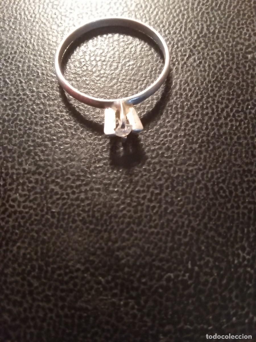 Joyeria: Anillo de plata con peque&ntilde;o brillante.Silver ring. - Foto 3